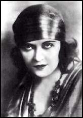 Pola Negri