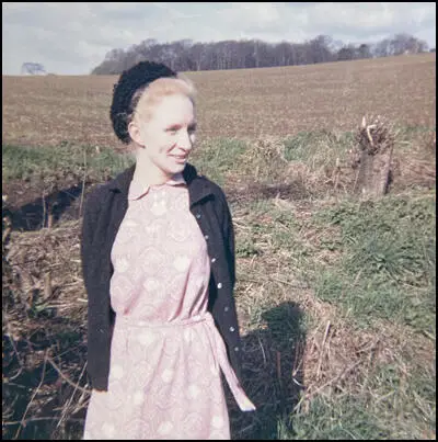 Julie Harris on a Sunday morning walk (April, 1963)