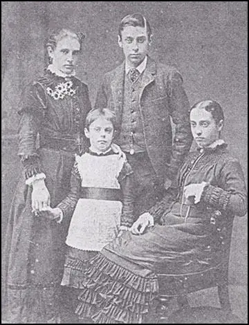 From left to right, Anna, Edith, Edward and Margaret Baker (1883)