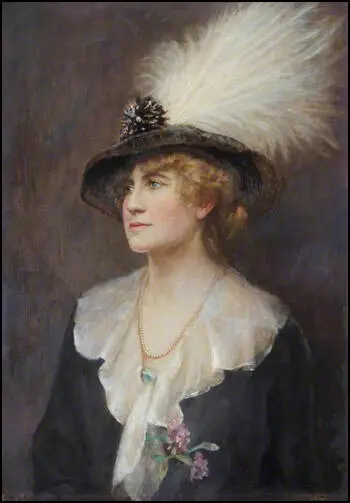 Ethel Wright, Una Dugdale Duval (1912)