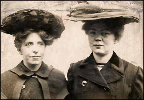 Annie Kenney and Christabel Pankhurst (c. 1905)