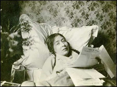 Sylvia Pankhurst recovering from hunger strike in July 1913.