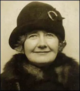 Teresa Billington-Greig (1928)