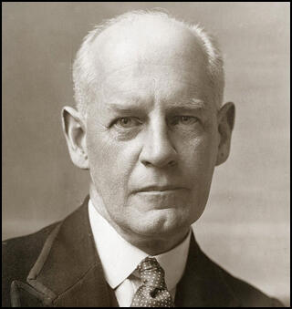 John Galsworthy (c. 1910)