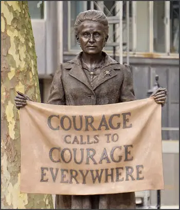 Statue of Millicent Garrett Fawcett (April 2018)