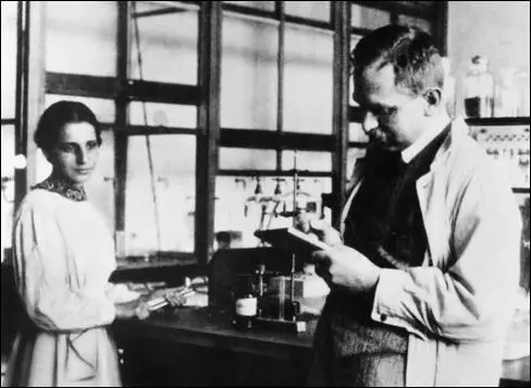 Lise Meitner and Otto Hahn (1937)