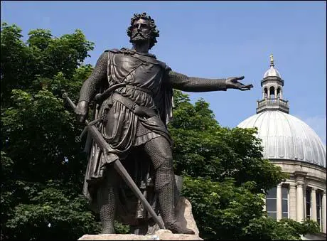 William Wallace statue in Aberdeen