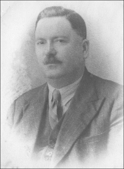 (16) Mum’s (Dulcie) father, John H Goodall, known as Jack.