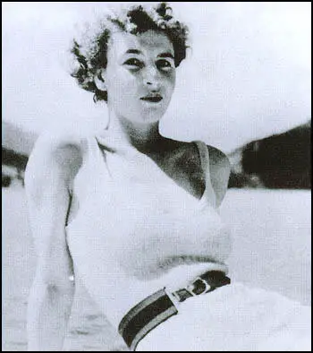 Muriel Wright at Monte Carlo in August 1939