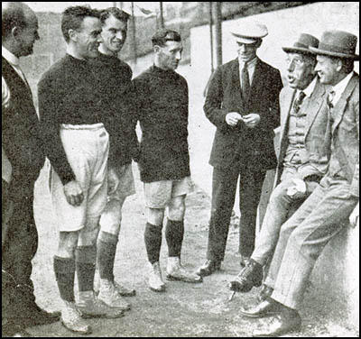 George Hardy (trainer), Bob John, Tom Whittaker, Joe Toner, Joe Irvine, Henry Norris and Leslie Knighton.