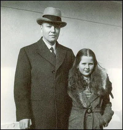 William Christian Bullitt and his daughter, Anne Moen Bullitt