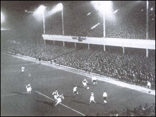 West Ham's first floodlight match at Upton Park on 16th April, 1953.West Ham beat Tottenham Hotspur 2-1.