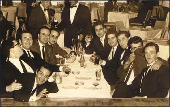 This photograph was taken in a nightclub in Mexico City on 22nd January, 1963. It is believed that the men in the photograph are all members of Operation 40. It has been argued that closest to the camera on the left is Felix Rodriguez. Next to him is Porter Goss and Barry Seal. Tosh Plumlee is attempting to hide his face with his coat. Others in the picture are Alberto 'Loco' Blanco (3rd right) and Jorgo Robreno (4th right).