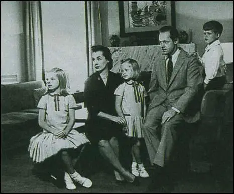 Dorothy and Howard Hunt in 1958