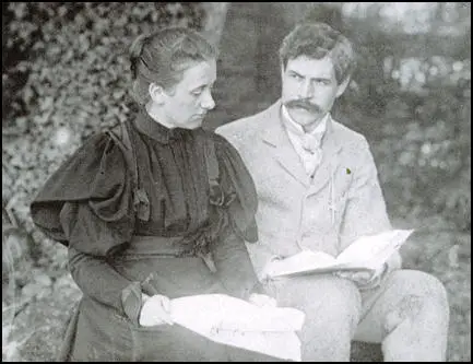 Margaret Gladstone and Ramsay MacDonald in 1896.