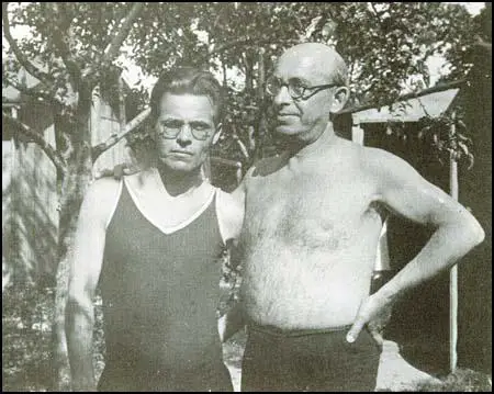 Nestor Makhno with Alexander Berkman in Paris in 1927