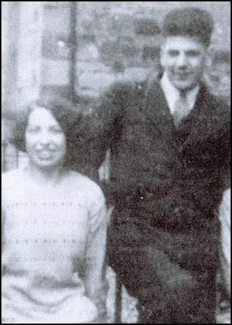 John Thomson and Margaret Finlay in 1931