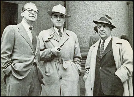 James Aronson, Cedric Belfrage and John T. McManus in 1948