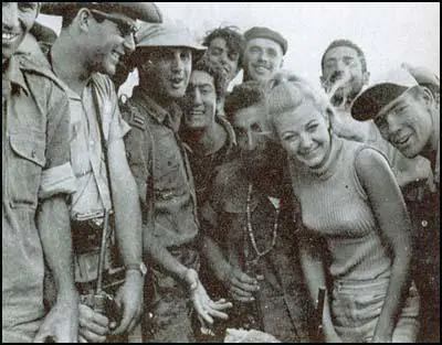 Mandy Rice-Davies with the Israeli Army