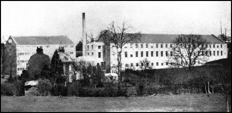 Courtauld's Mill at Braintree as it looked in the 1850s. Theold mill built in 1809 can be seen on the left of the picture.