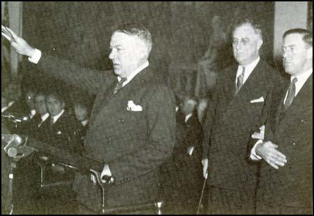 Hugh Johnson with President Franklin D. Roosevelt in March 1934