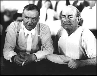 Clarence Darrow and William Jennings Bryan at the Scopes Trial.