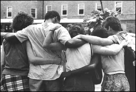 A group of student volunteers waiting for buses to take them to Mississippi (1964)