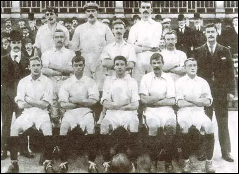 West Ham United in 1900. Charlie Dove is in the centre of the middle row.