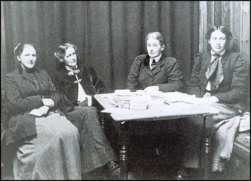 Selina Cooper (far left) with other suffragists (c. 1910)