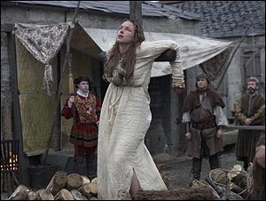 Anne Askew burnt at the stake.