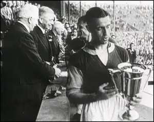 West Ham win the 1940 Cup Final